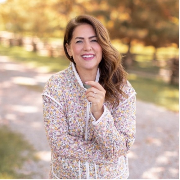 Joe Fresh Jackets & Blazers - Joe Fresh Jillian Harris x Joe Spring Floral Fresh
Quilted Jacket Size Medium
